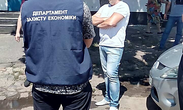 Полиция задержала на взятке в 7 тысяч гривен чиновника «Николаевэлектротранса»