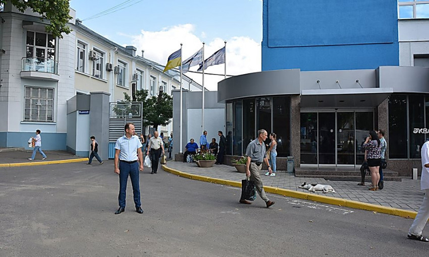 Неизвестный в Николаеве сообщил о заминировании завода «Экватор»
