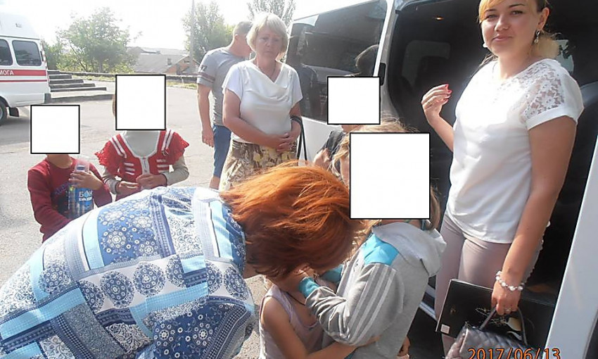 На Николаевщине соцслужбы забрали детей из трех неблагополучных семей