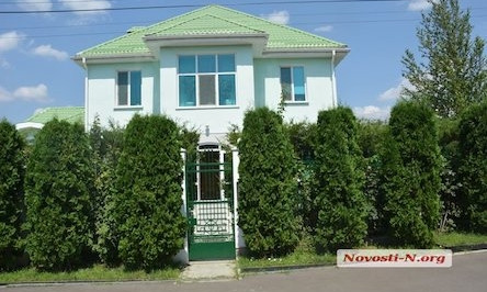 В Николаеве ограбили дом депутата Дюмина