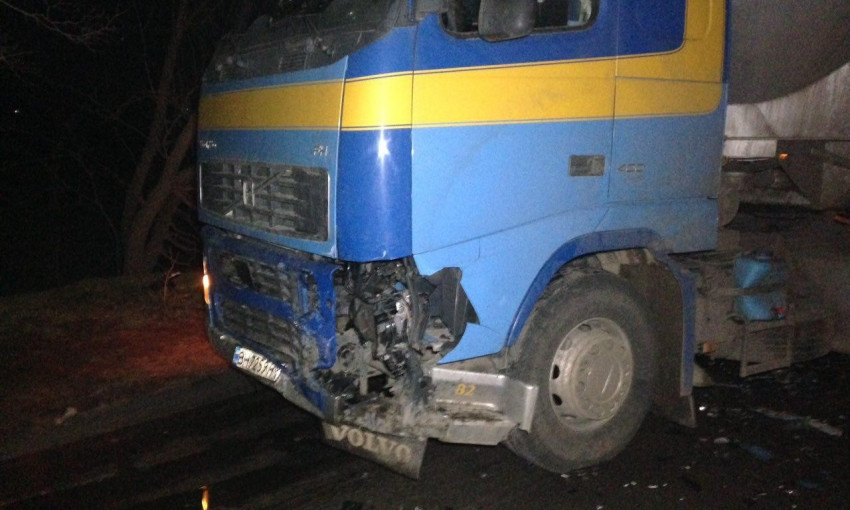 На Пушкинском кольце столкнулись два грузовика, на дороге большая автопробка