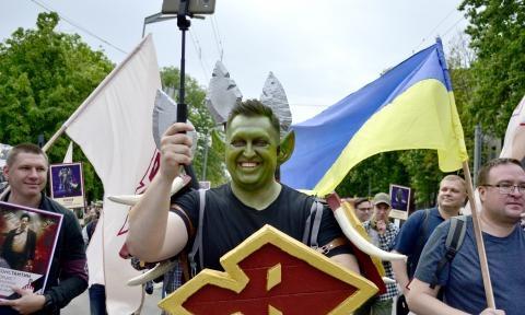 Николаевский блоггер Нойнец вывел «орду» на митинг ко Дню Победы