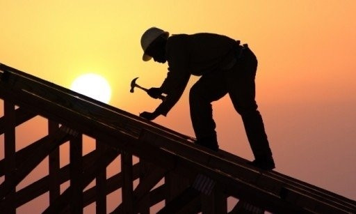 В Николаеве подрядчик получил почти 360 тыс за не отремонтированные крыши домов: в ДЖКХ согласовали