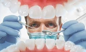 В Николаеве пациент избил стоматолога из-за слишком болезненного укола