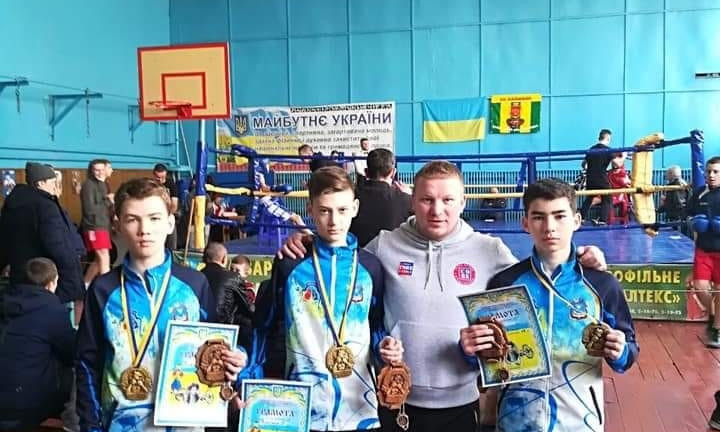 Воспитанники СДЮСШОР №6 завоевали золотые медали на Всеукраинском турнире по боксу