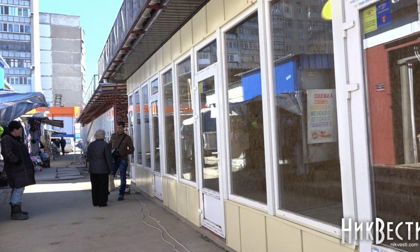 Исполкому не хватило голосов, чтобы отказать в продлении сервитута на рынок «Оберегова» на округе депутата Панченко