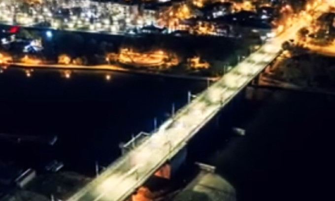 Николаевец показал ночные огни города и Ингульский мост с высоты птичьего полета