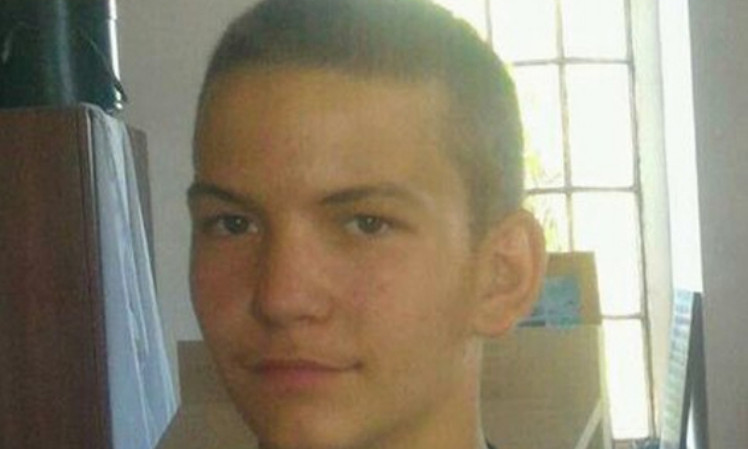Полиция с октября прошлого года разыскивает пропавшего без вести 15-летнего Александра Бургуна