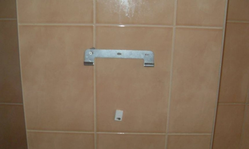 Из туалета николаевского дворца культуры украли сушилку для рук