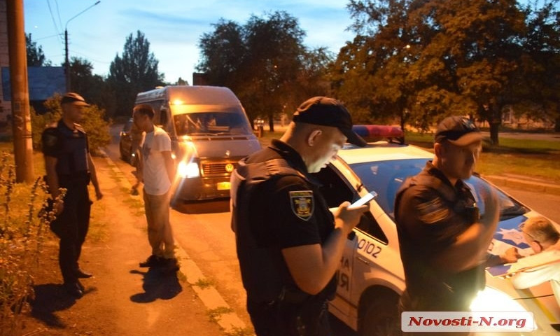 Автогонки по николаевским улицам: на замечание ехать не так быстро, водитель маршрутки ответил избиением пассажира