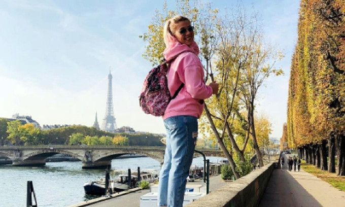 Ольга Харлан показала снимки с отдыха в Париже