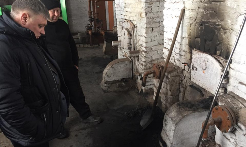 На Николаевщине закупили угольную пыль с грязью, в сельских школах и больницах – не выше 14°