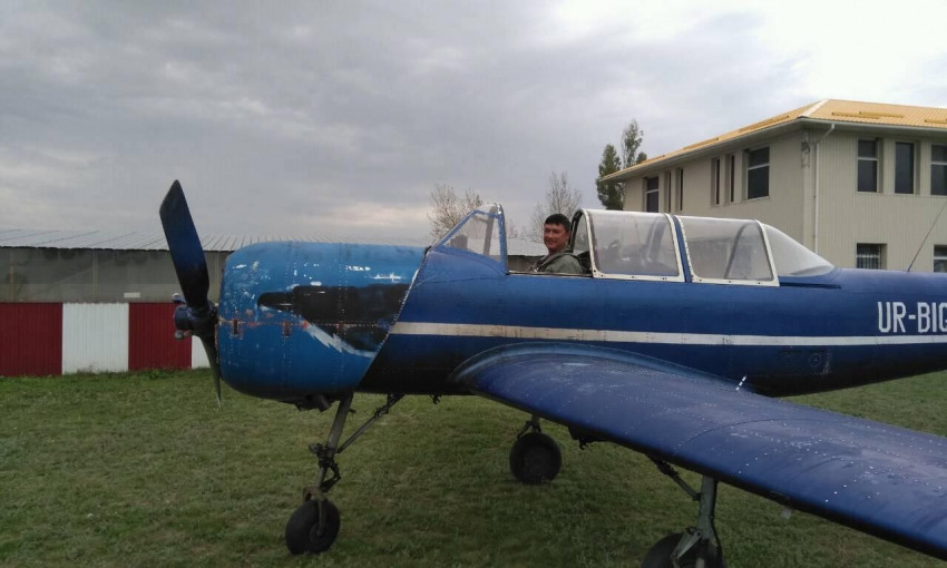 Пилот николаевского аэроклуба завоевал золото на 61 чемпионате Украины по самолетному спорту