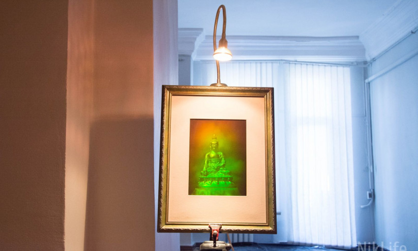 В Николаевском музее картины ожили в виде голограмм