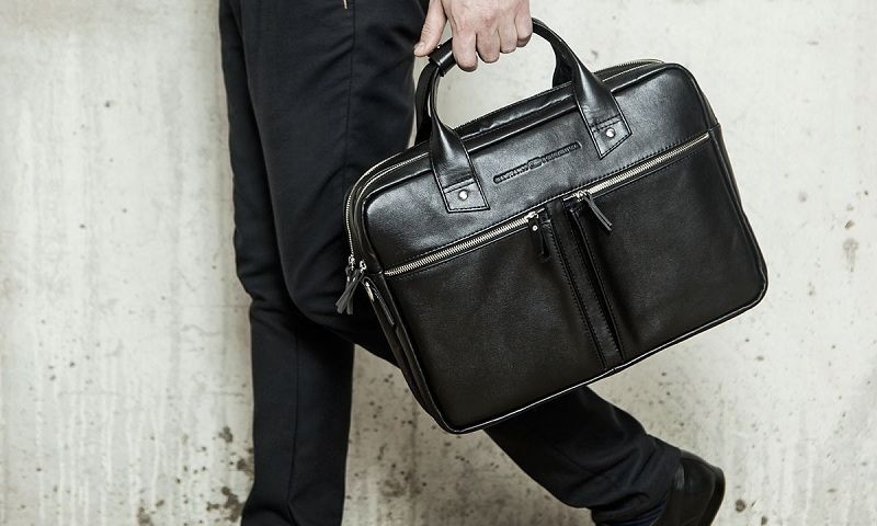 Мужская сумка - максимальная практичность и внешний вид