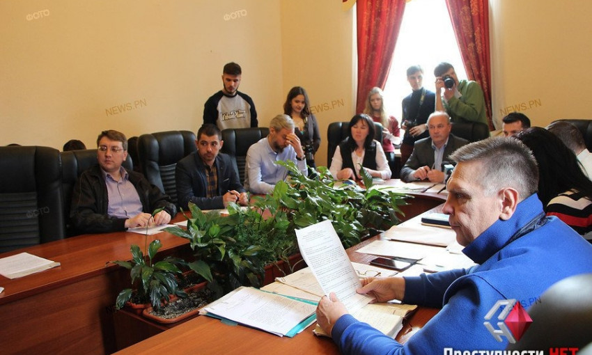 «Час исполкома»: Сенкевич предложил новый формат встреч чиновников с депутатами