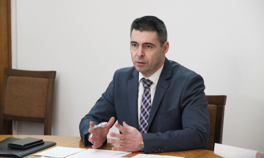 Руководителем  экспертно-общественного совета снова избран Артем Ващиленко