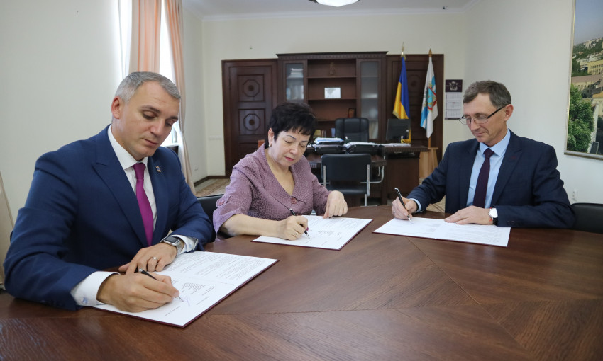 В Николаевском горсовете подписан меморандум о сотрудничестве по реализации государственной жилищной политики