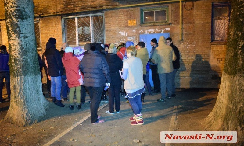 В полицию поступило сообщение о заминировании общежития на Радужной
