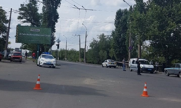 В районе Херсонского шоссе из-за мужчины с зарядом для гранатомета перекрыли близлежащие улицы