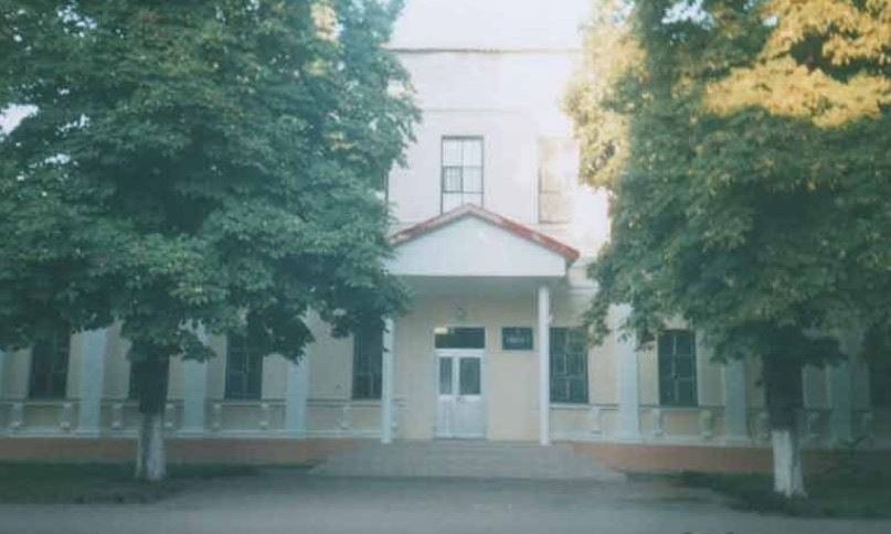 В Вознесенске закрыли гимназию: педагог заболел COVID-19