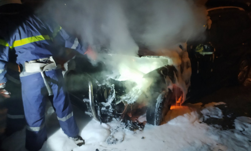 Ночью на Николаевщине сгорел автомобиль