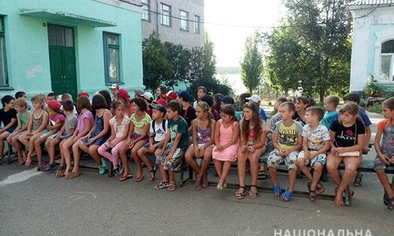 Полицейские Заводского района рассказали школьникам о работе мобильного приложения My Pol