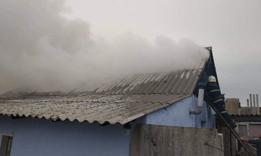 На Николаевщине за сутки спасатели ликвидировали 2 пожара в частном секторе
