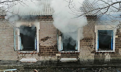 Двое людей едва не сгорели в пожаре на Николаевщине