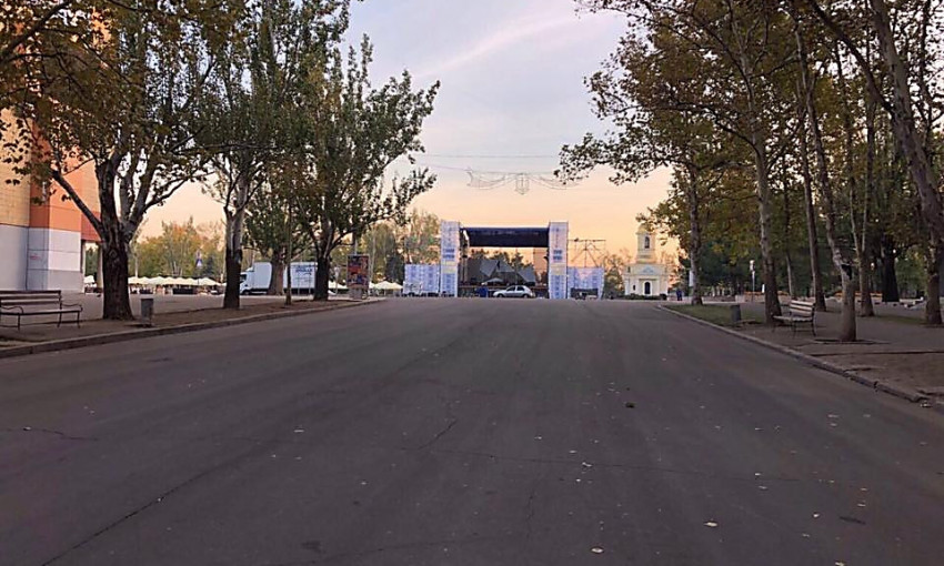 В Николаеве убрали главную улицу и Соборную площадь после празднования Дня защитника Украины