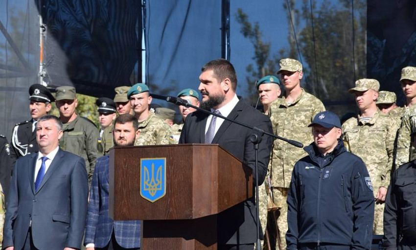Алексей Савченко торжественно вручил награды по случаю Дня Защитника Украины
