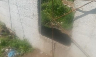 На николаевском полигоне продолжают появляться дырки в заборе и подкопы