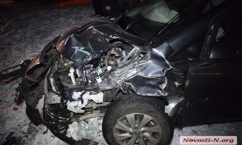 Лобовое столкновение на трассе «Николаев-Херсон», пострадал пятимесячный ребенок
