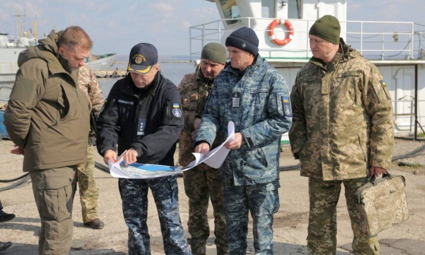 Министр обороны побывал с рабочим визитом в Очакове