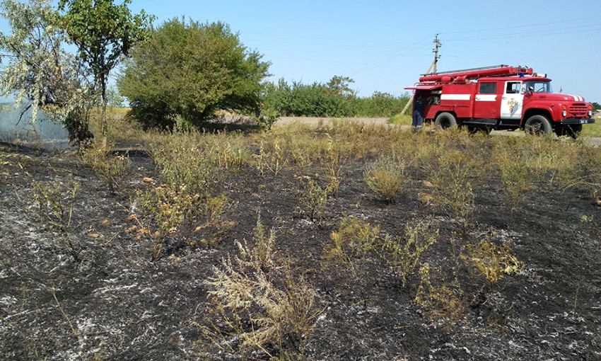 На Николаевщине пожарные 12 раз устраняли пожары на открытых территориях