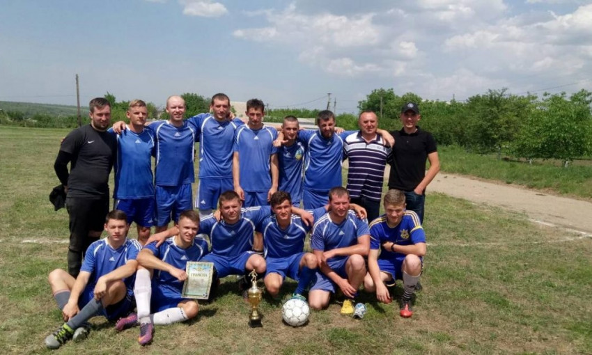 Команда «Нива-Осінь Золота» стала победителем чемпионата по футболу Новоодесского района