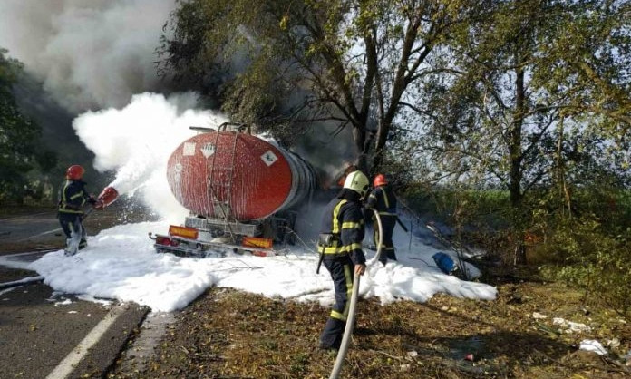 В Николаевской области 24 спасателя ликвидировали последствия ДТП