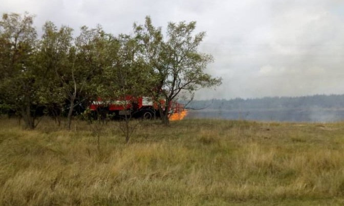 Масштабный пожар произошел на Кинбурнском полуострове