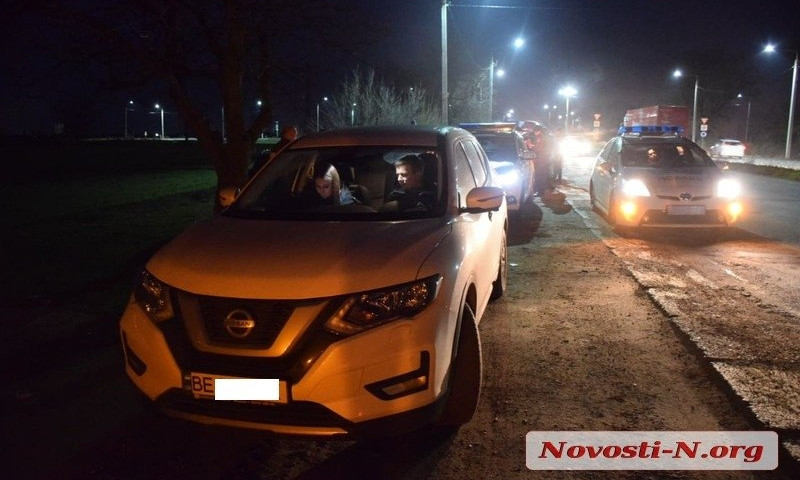 Под Николаевом полиция с погоней задержала грузинских воров, ограбивших автомобиль