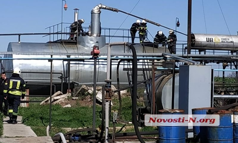 Стало известно о состоянии работников, пострадавших из-за взрыва на нефтебазе под Николаевом
