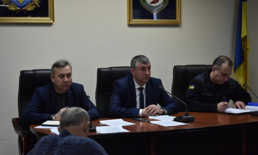 У Савченко поручили разобраться с пожаром в СК «Зоря» и причинами поведения директора