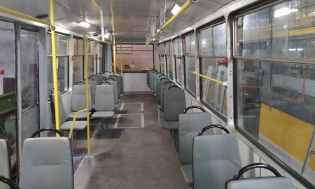 Новые сиденья, салон и освещение: в «Николаевэлектротранс» обновили очередной трамвай