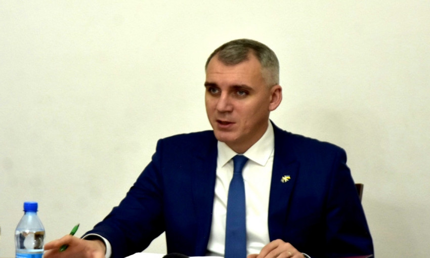 Мэр Сенкевич надеется на то,что нардепы помогут с финансированием капремонта «Молодежного»