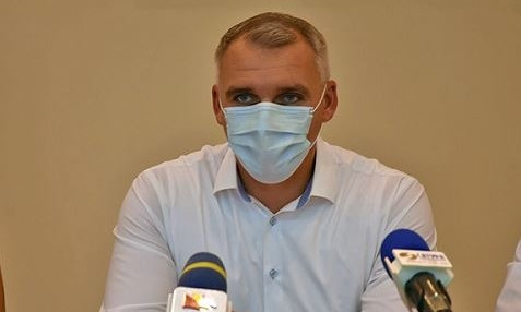 Сенкевич заявил, что маршрутчики решили понизить явку на выборах, саботируя перевоз пассажиров