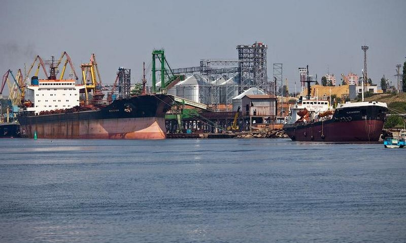 Николаевский порт «Ольвия» сократил грузооборот на 0,9%