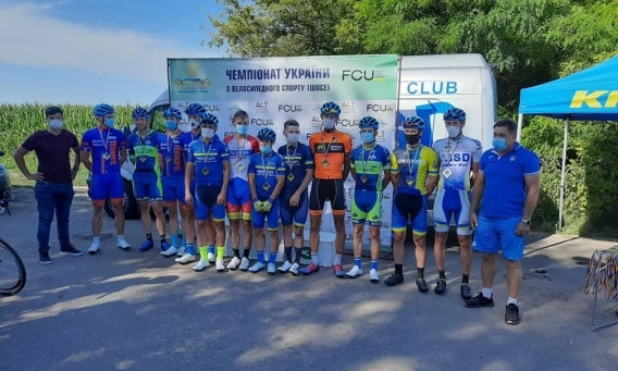 Николаевские велогонщики привезли с двух чемпионатов Украины в Белой Церкви 37 медалей