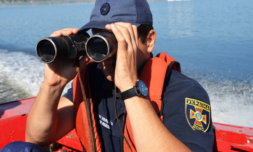 Спасатели Николаевщины провели информационно-просветительскую работу о безопасном поведении на воде