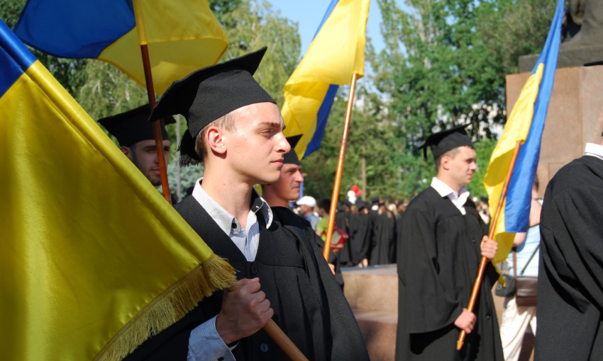 С красными дипломами и бесконечными селфи: в николаевской «Могилянке» прошла Конвокация-2018