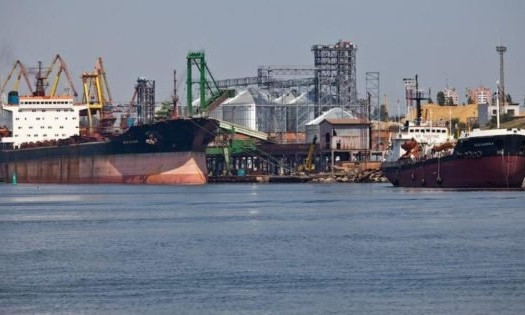 Николаевский морпорт на 5% увеличил объем переработки грузов