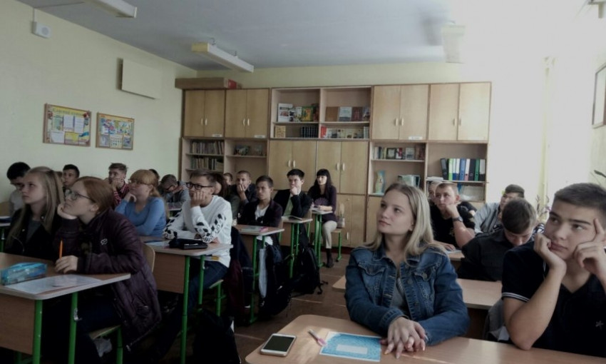 В Николаеве школьникам рассказали о здоровом способе жизни
